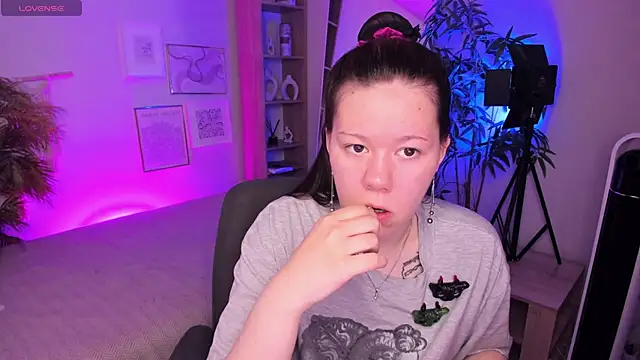 Vanessa ama online show from 18, 5, 2026