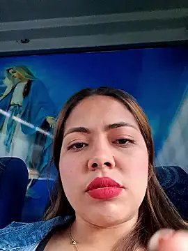 Snapshot of Yelii_ chatting on 2, 5, 2026 Yelii online show from 2, 5, 2026