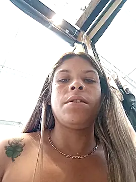 alanna6950 online show from 17, 4, 2026
