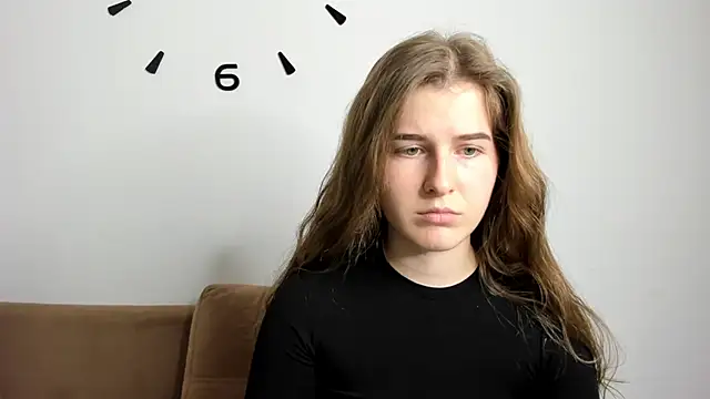 OhMyAlice online show from 2, 4, 2026