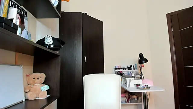 OhMyAlice online show from 9, 7, 2026
