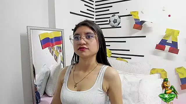 Snapshot of LindaCatalina_ chatting on 30, 6, 2026 LindaCatalina online show from 30, 6, 2026