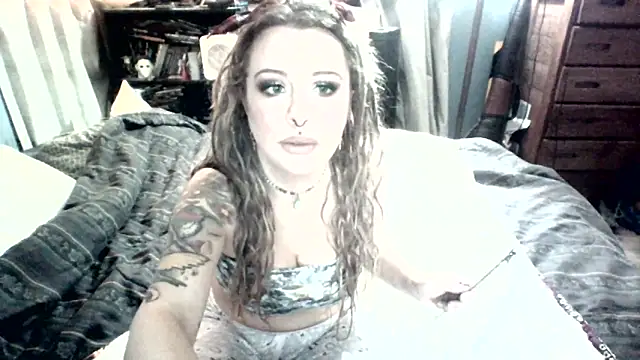 adirajade online show from 25, 3, 2026