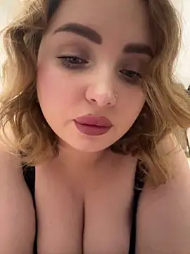 Snapshot of lilasss18 chatting on 20, 3, 2026 lilasss18 online show from 20, 3, 2026