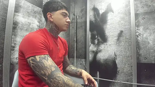 Snapshot of Gury_tattoo chatting on 24, 6, 2026 Gury tattoo online show from 24, 6, 2026