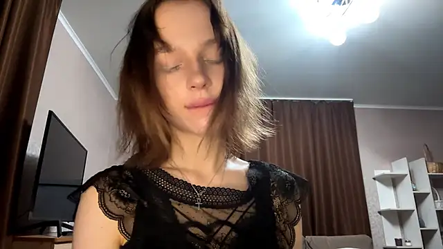 Snapshot of asunanue chatting on 21, 4, 2026 asunanue online show from 21, 4, 2026