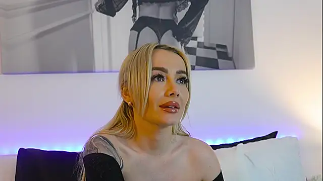 FrancescaGrayy online show from 13, 5, 2026