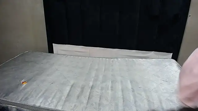 Candylips22 online show from 19, 4, 2026