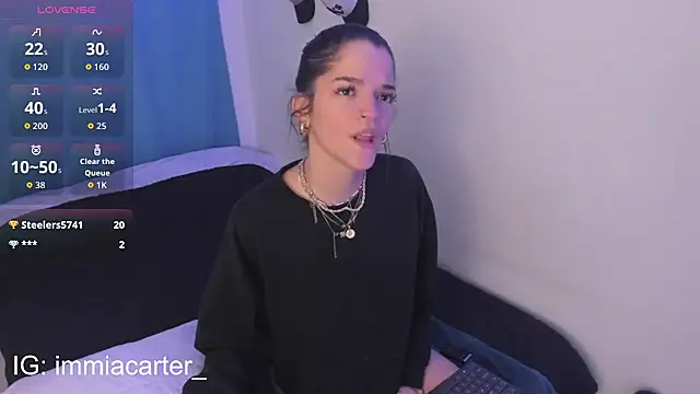 Snapshot of miaxcarter chatting on 1, 4, 2026 miaxcarter online show from 1, 4, 2026