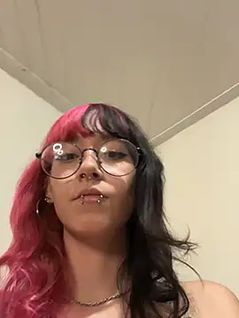 Moon  online show from 15, 4, 2026