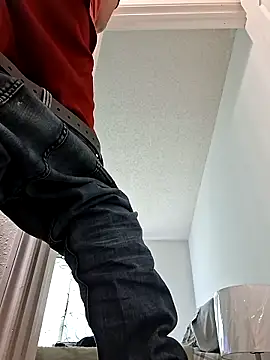 middickstroking online show from 3, 5, 2026