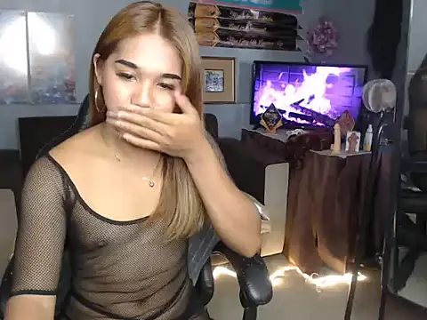 fuckercumm online show from 14, 5, 2026