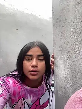 Valerials online show from 17, 4, 2026