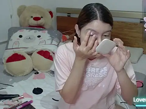 Snapshot of honey-blossom chatting on 30, 3, 2026 honey-blossom online show from 30, 3, 2026