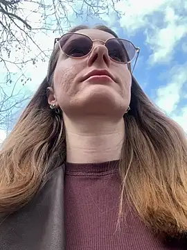 Snapshot of FReyja_44 chatting on 28, 3, 2026 FReyja 44 online show from 28, 3, 2026