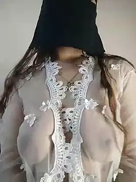 Yasmin Oh online show from 15, 6, 2026