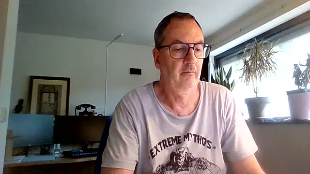 Snapshot of HotLucas66 chatting on 25, 6, 2026 HotLucas66 online show from 25, 6, 2026