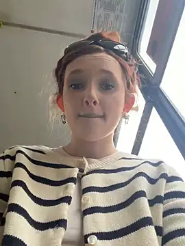 Flora Ray online show from 12, 5, 2026