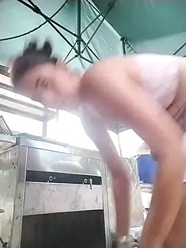 wet vika online show from 26, 3, 2026