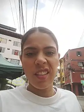 wet vika online show from 2, 4, 2026