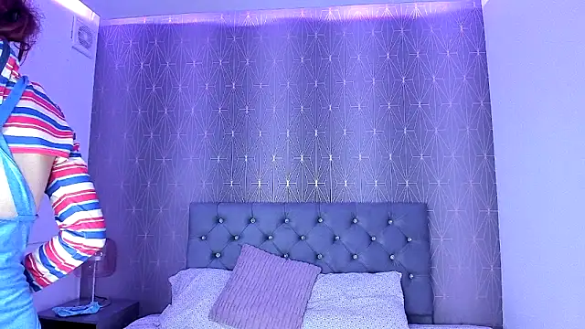 Snapshot of erizdarkveyl chatting on 16, 5, 2026 erizdarkveyl online show from 16, 5, 2026