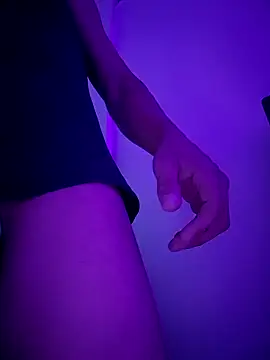 hpcouplee420 online show from 20, 4, 2026