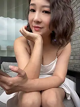 Snapshot of Lola666999 chatting on 28, 6, 2026 Lola666999 online show from 28, 6, 2026