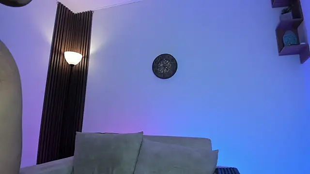 Stacy doll7 online show from 4, 6, 2026