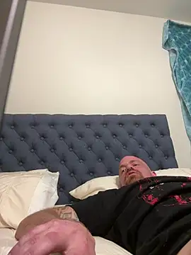 whitelioncody online show from 9, 5, 2026