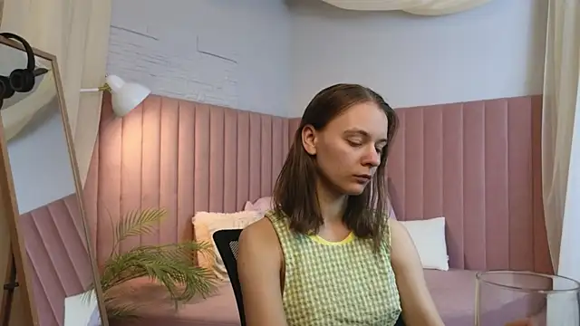 emma chaser online show from 5, 5, 2026