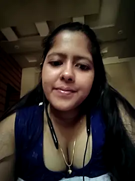 Snapshot of Aditi_sarkar chatting on 13, 4, 2026 Aditi sarkar online show from 13, 4, 2026