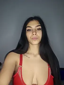 Crissdesire online show from 4, 5, 2026