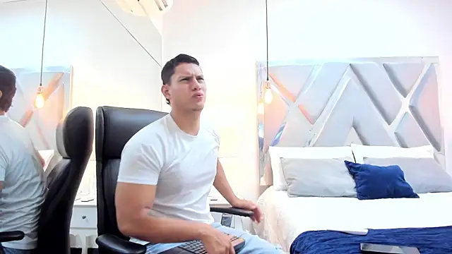 Chriss Diamond online show from 30, 3, 2026