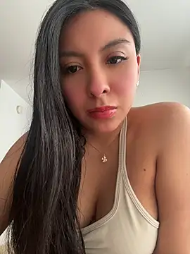 Snapshot of mila_gomez_ chatting on 1, 7, 2026 mila gomez online show from 1, 7, 2026