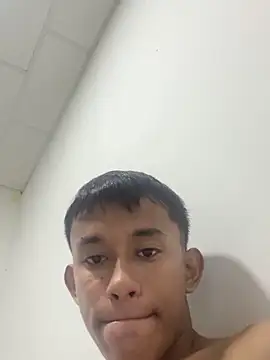 io skay online show from 13, 4, 2026