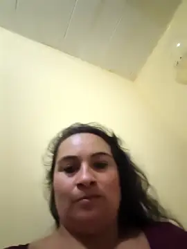 Snapshot of kyra_sol chatting on 2, 5, 2026 kyra sol online show from 2, 5, 2026