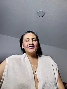 Merlyna Goldenss online show from 10, 4, 2026