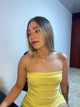 Snapshot of Catalina_bel chatting on 1, 7, 2026 Catalina bel online show from 1, 7, 2026