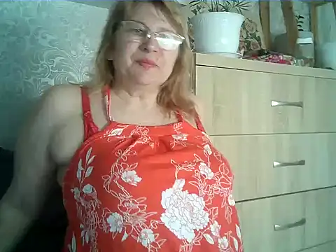 Snapshot of Alina-malina66 chatting on 15, 5, 2026 Alina-malina66 online show from 15, 5, 2026