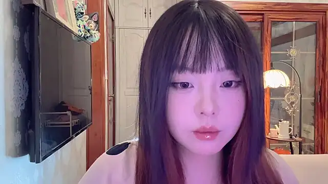 Snapshot of thelittlexx chatting on 24, 4, 2026 thelittlexx online show from 24, 4, 2026