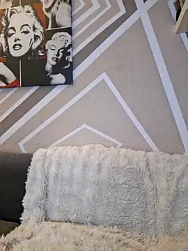 SlimBellaOfficial online show from 31, 3, 2026