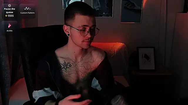 Thomas Norton online show from 9, 4, 2026