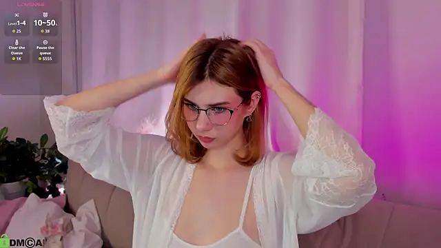 Snapshot of Maneela_Kennedy chatting on 31, 3, 2026 Maneela Kennedy online show from 31, 3, 2026