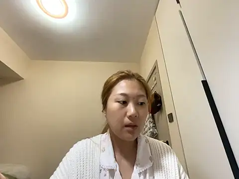tutu512 online show from 28, 4, 2026