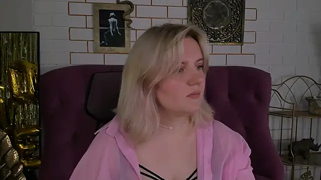 KathyBriggs online show from 15, 4, 2026