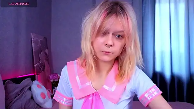 PerryKitty online show from 17, 5, 2026