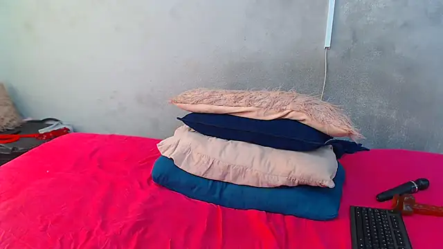 kinkynaghty online show from 24, 6, 2026