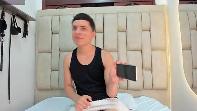 Axel OS online show from 27, 3, 2026