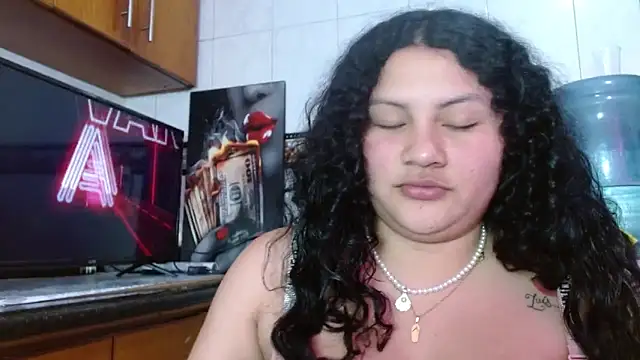 Snapshot of Slut_Full_Messy chatting on 26, 3, 2026 Slut Full Messy online show from 26, 3, 2026