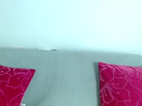 Violet Donell online show from 14, 4, 2026